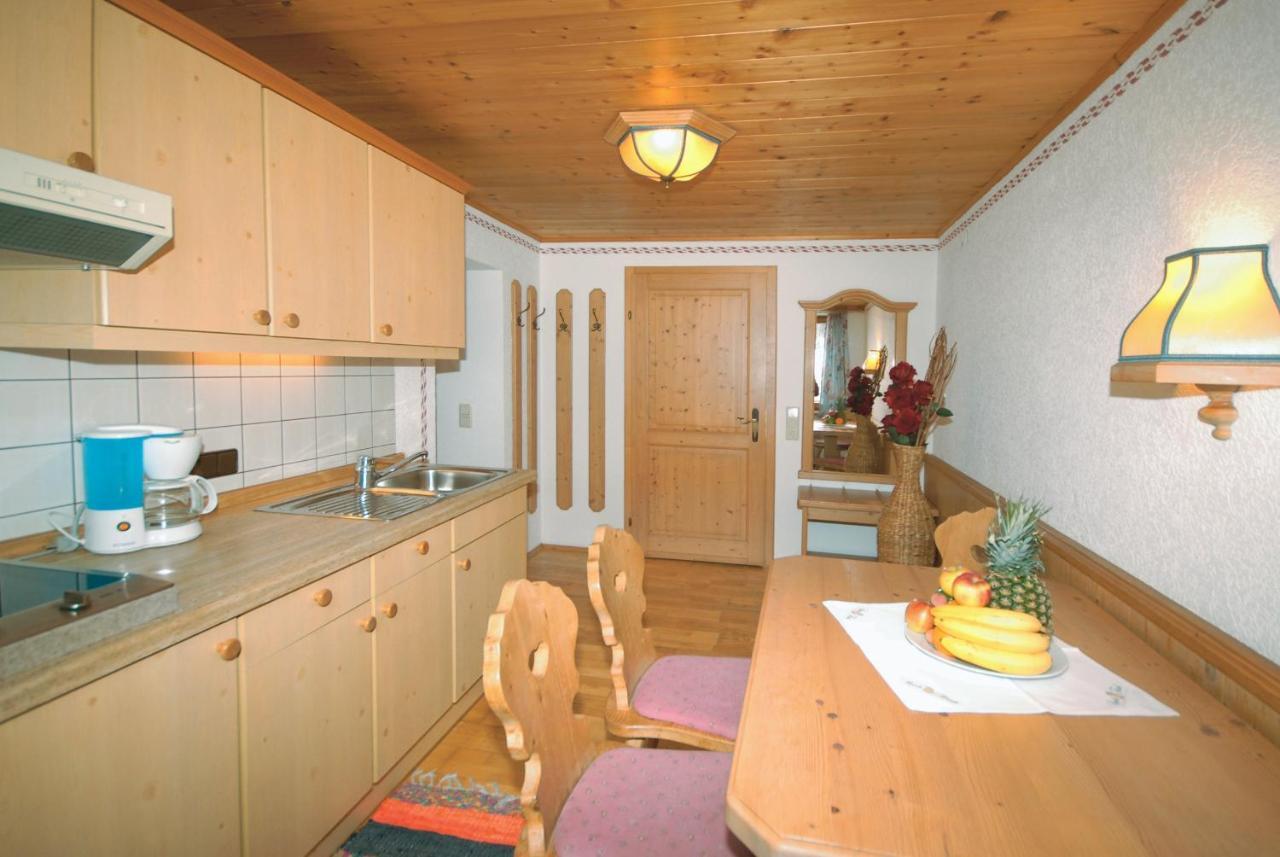 Fruehstuecks- & Apartmenthaus Maislau Раурис Стая снимка